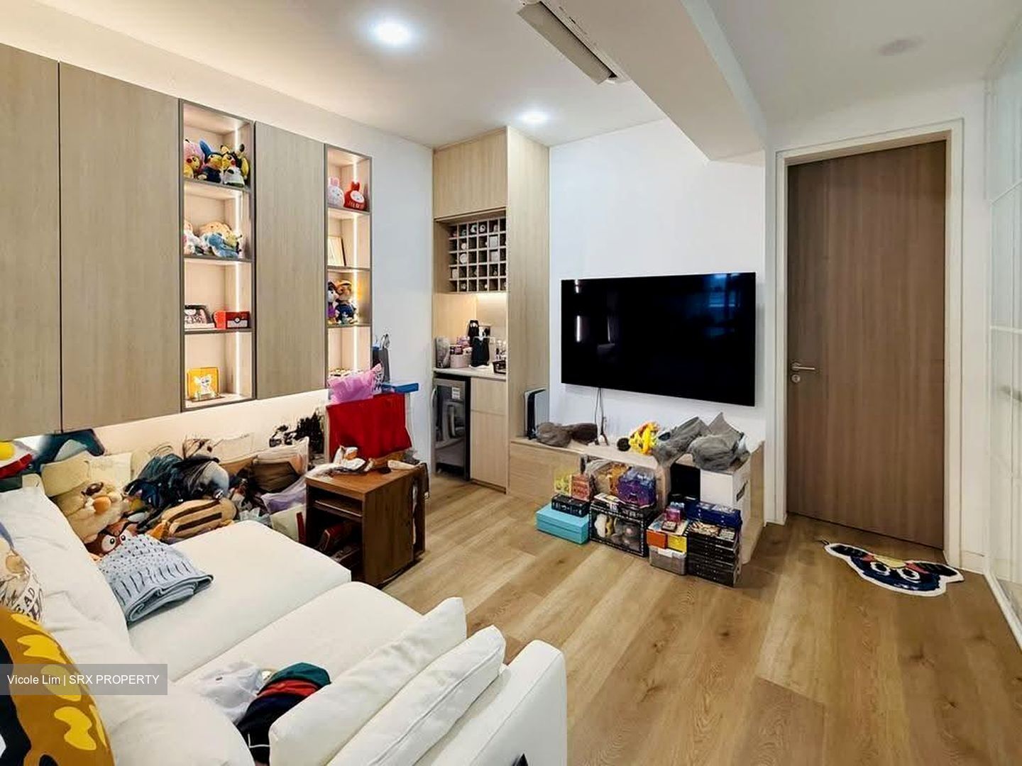 Nim Collection (D28), Terrace #632359161